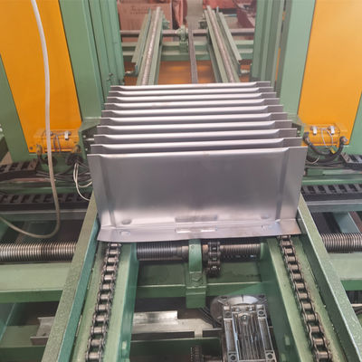 Automatische TIG-Schweißmaschine zur Formung von Wellflossen 3 - 4 Flossen/Min