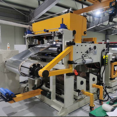 Kaltdruckschweißmaschine für das Schweißen von Folien