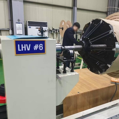 Halbautomatische Drahtwicklungsausrüstung Transformator Spulenwickelmaschine