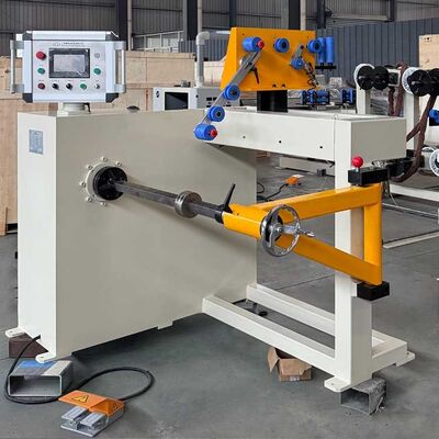 Automatische Spulenwickelmaschine CNC-Drahtwickler mit 600 mm max. Wickelbreite, 0,75 kW Servomotor und 0 ~ 200 U/min Wickelgeschwindigkeit