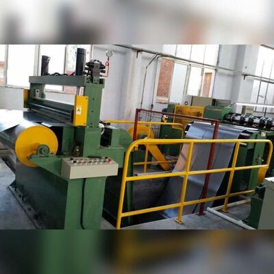 ZJX1250 Automatische Kernschneidmaschine mit 120 m/min Zuführgeschwindigkeit ±0,1 mm Schnittgenauigkeit für Siliziumstahlbleche