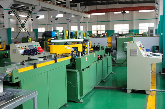 Automatisches Silikon-Stahlschneidemaschine-Schnitt zur Längen-Linie 600mm Breiten-Streifen